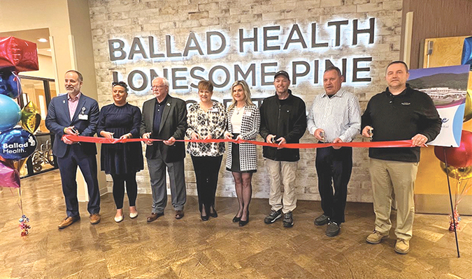 Big Stone Gap, Ballad and Chamber of Commerce officials ceremonially cut the ribbon.  PROVIDED BY BALLAD HEALTH